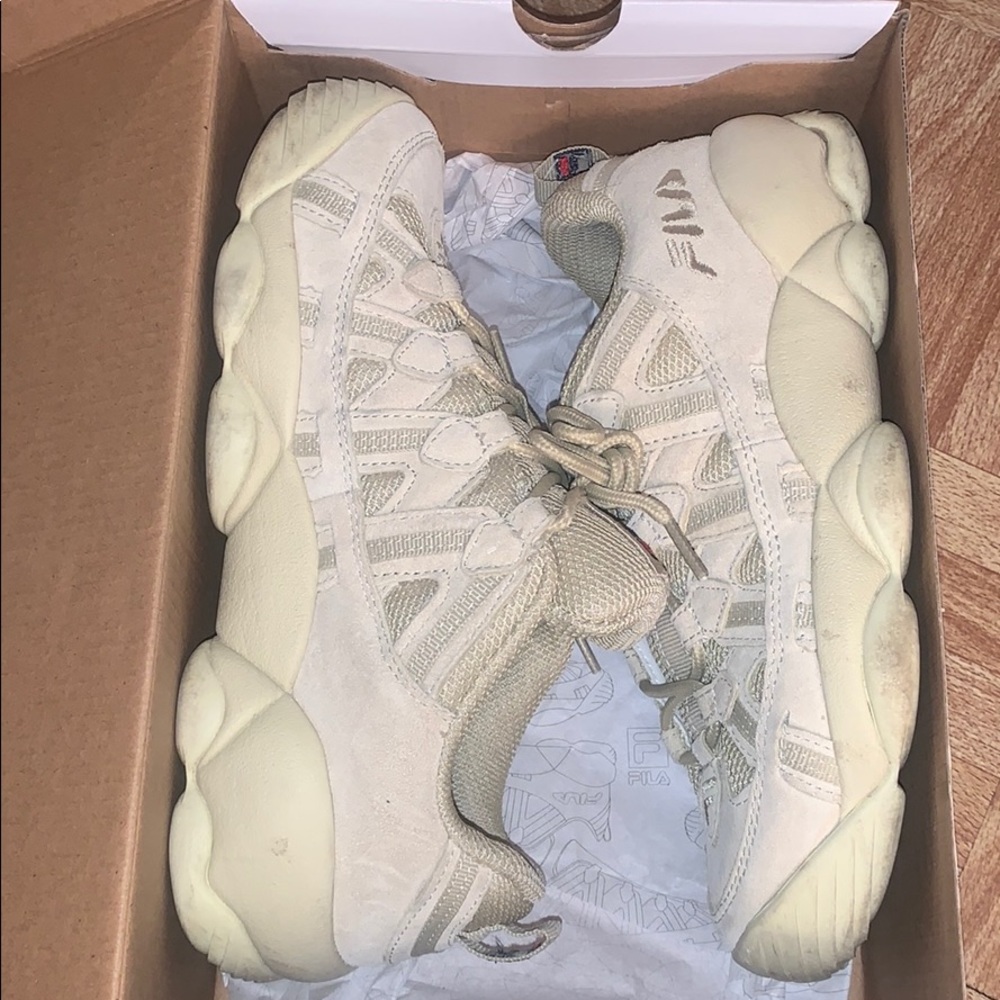 FILA  spaghetti low great condition